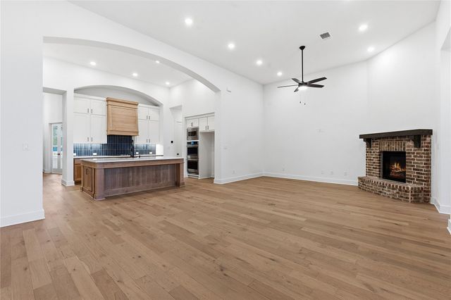 394 Leaning Rock RDG, Austin, TX 78737