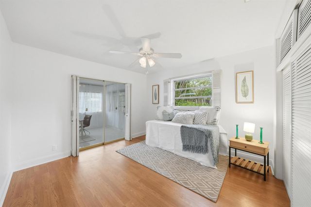 5501 Monroe Street, Hollywood, FL 33021