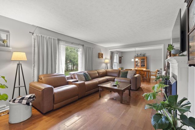 10055 Melody Lane, Pickerington, OH 43147