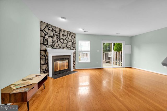 7930 PEYTON FOREST TRL, Annandale, VA 22003