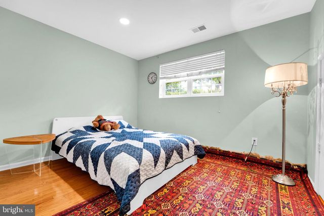 7930 PEYTON FOREST TRL, Annandale, VA 22003