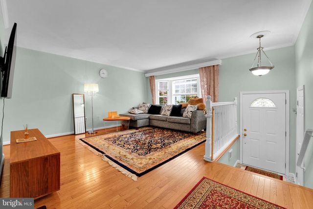 7930 PEYTON FOREST TRL, Annandale, VA 22003