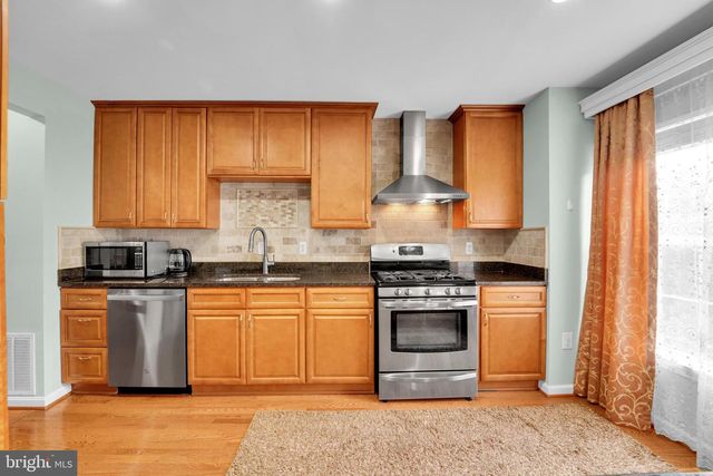 7930 PEYTON FOREST TRL, Annandale, VA 22003