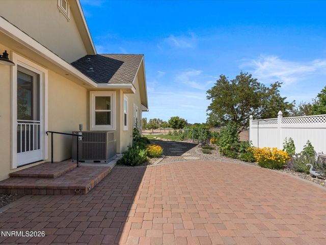 1056 Country Lane, Gardnerville, NV 89460