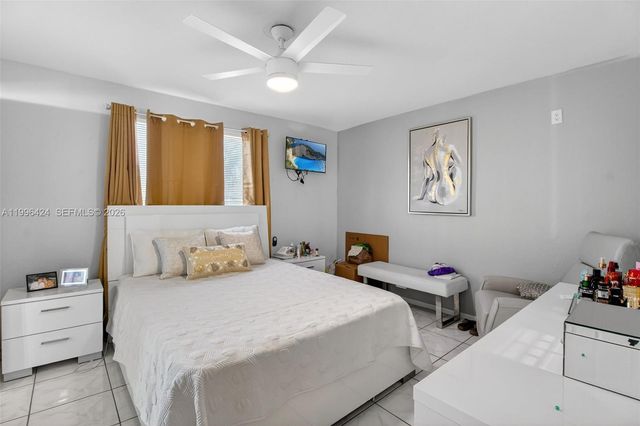 18615 NW 84th Pl 102-1, Hialeah, FL 33015