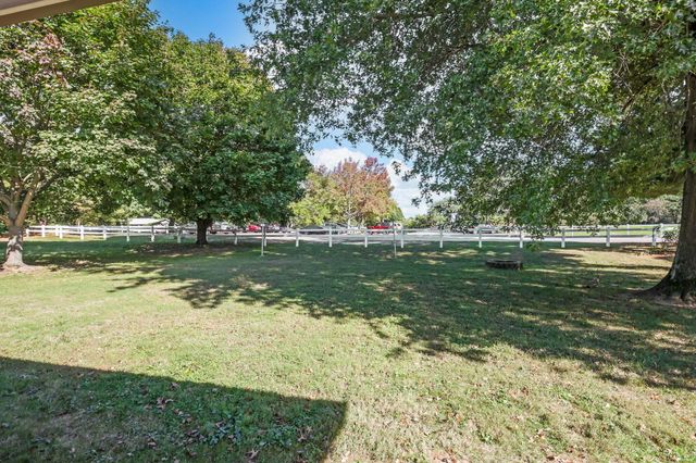 4400 Kauffman Road NW, Carroll, OH 43112