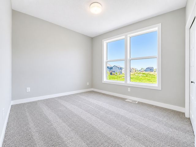 18200 103rd Avenue N, Maple Grove, MN 55311