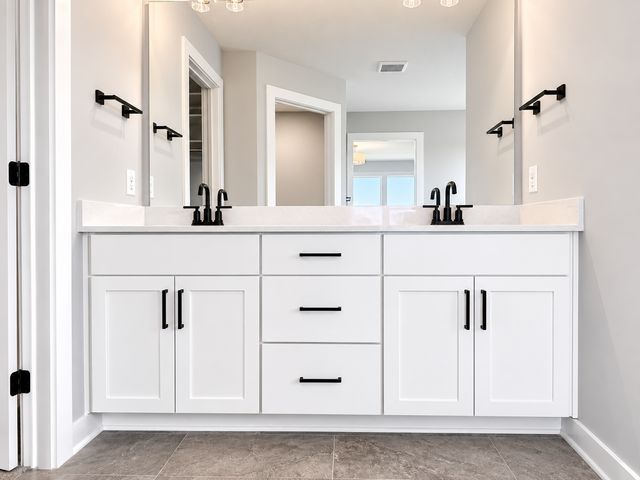 18200 103rd Avenue N, Maple Grove, MN 55311
