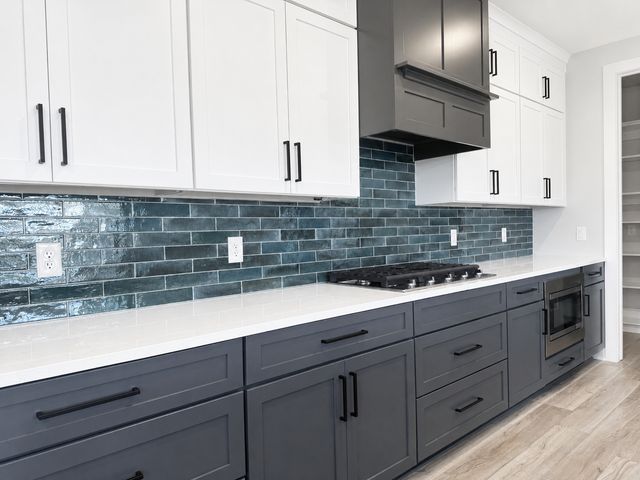 18200 103rd Avenue N, Maple Grove, MN 55311
