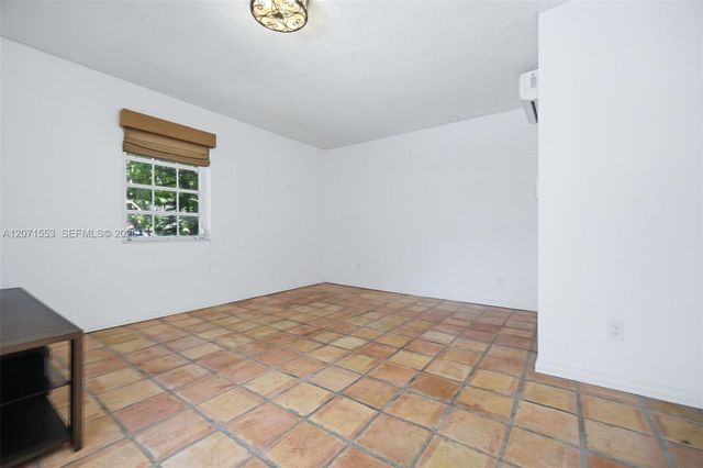2300 S Miami Avenue 2300, Miami, FL 33129