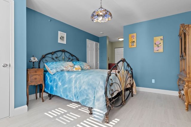 3 Seal Harbor Rd 133, Winthrop, MA 02152