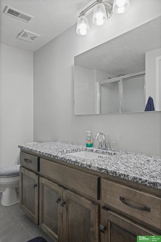 18606 George Miller Parkway, Elkhorn, NE 68022