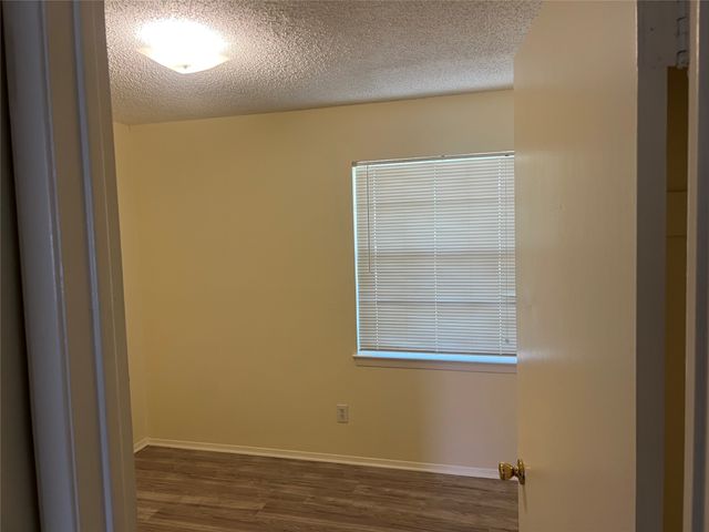 2631 Brenda Drive, Mesquite, TX 75149