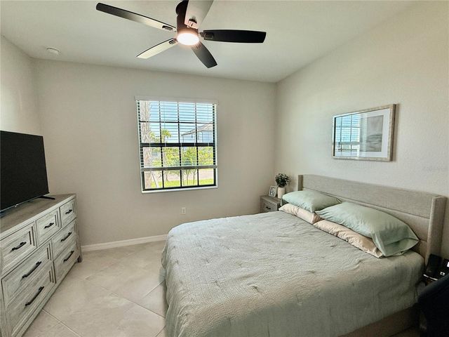 10852 SUN DROP STREET, Venice, FL 34293