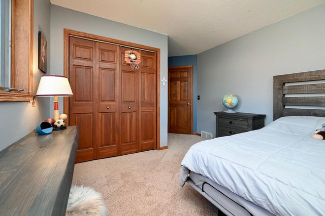 75 Debi Lei Drive, Winona, MN 55987