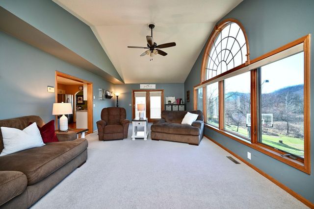 75 Debi Lei Drive, Winona, MN 55987