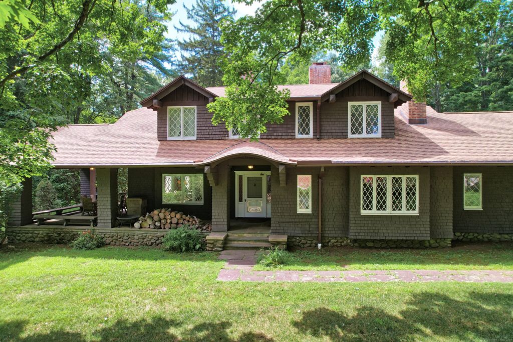 1 Umberfield Road, Waterbury, CT 06708