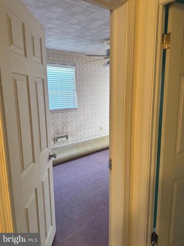 1525 CLAIRIDGE RD, Baltimore, MD 21207