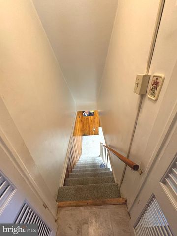 1525 CLAIRIDGE RD, Baltimore, MD 21207