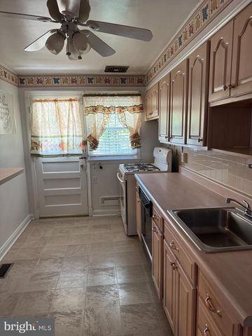 1525 CLAIRIDGE RD, Baltimore, MD 21207
