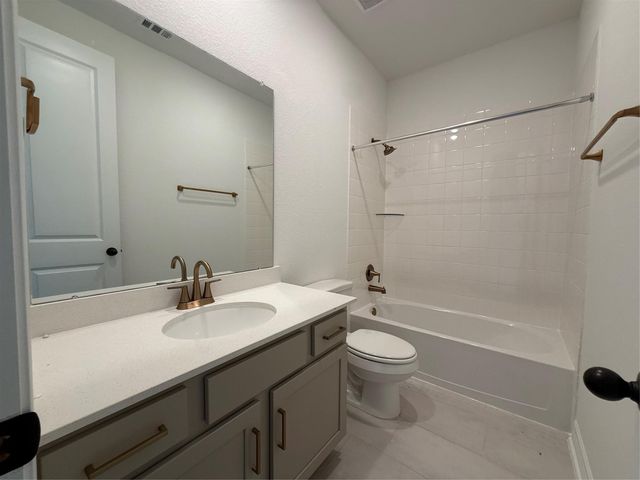 5002 Field Sparrow Lane, Rosenberg, TX 77471