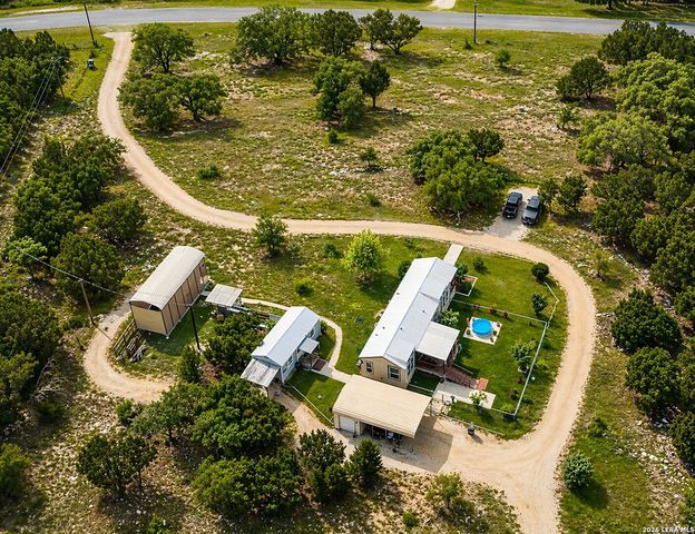 282 Oak Trail, Pipe Creek, TX 78063