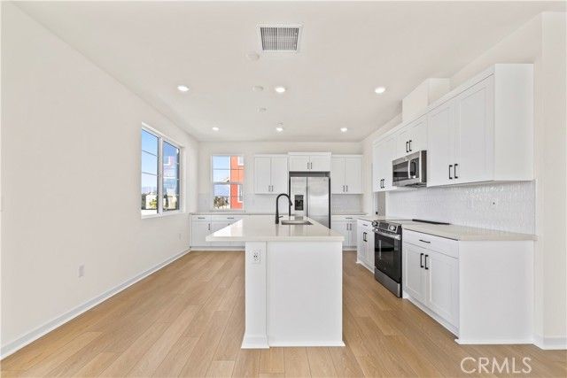 12985 Royale Drive, Eastvale, CA 92880