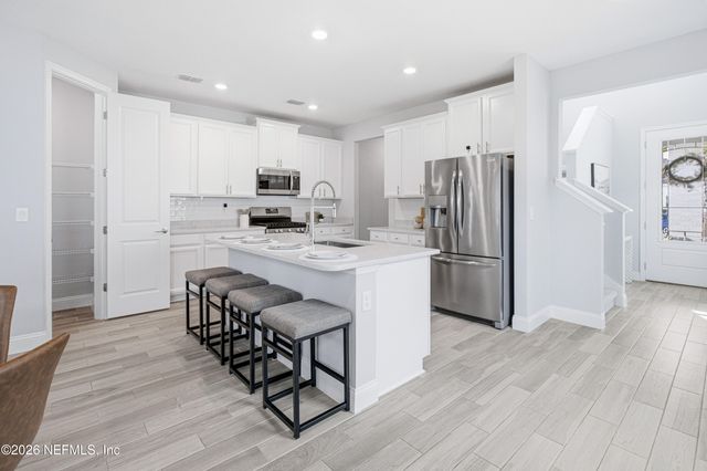 126 OLD FORT Trail, St. Johns, FL 32259