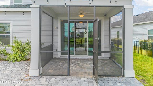 126 OLD FORT Trail, St. Johns, FL 32259