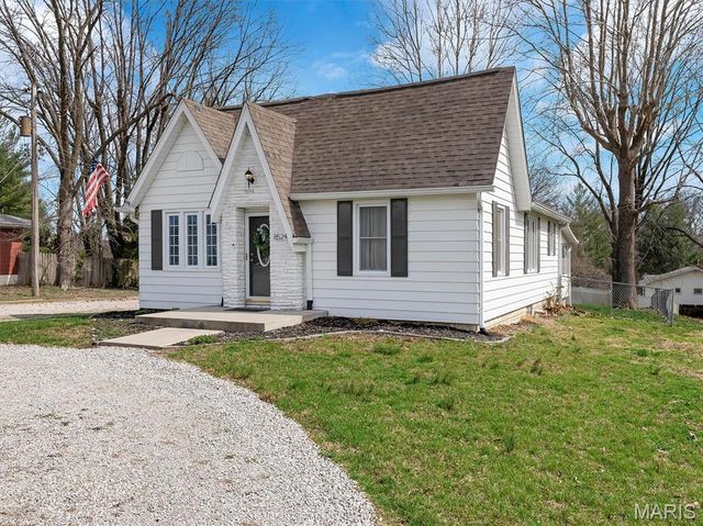 8524 Triple Lakes Road, Dupo, IL 62239