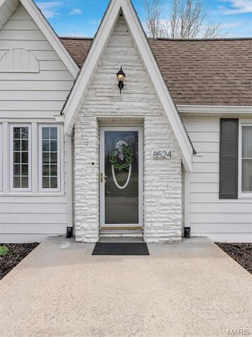 8524 Triple Lakes Road, Dupo, IL 62239