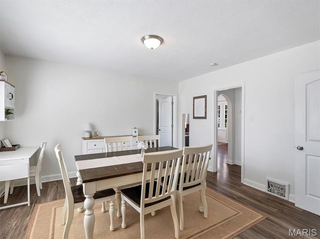 8524 Triple Lakes Road, Dupo, IL 62239