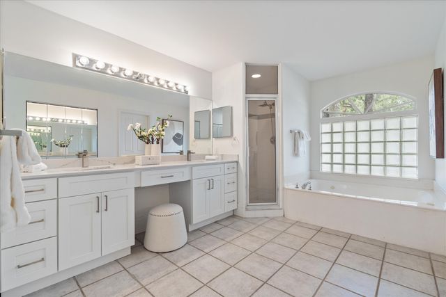 2805 Hampton Circle E, Delray Beach, FL 33445