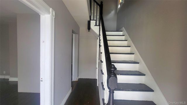 338 Mansion Street, Poughkeepsie, NY 12601