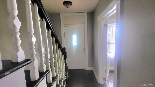338 Mansion Street, Poughkeepsie, NY 12601