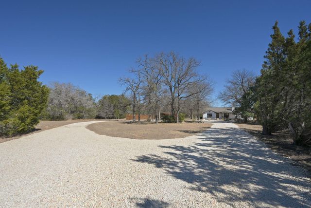 511 Blessing Ranch RD, Liberty Hill, TX 78642