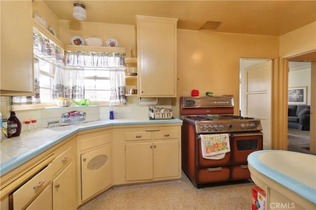 725 Hendricks, Montebello, CA 90640