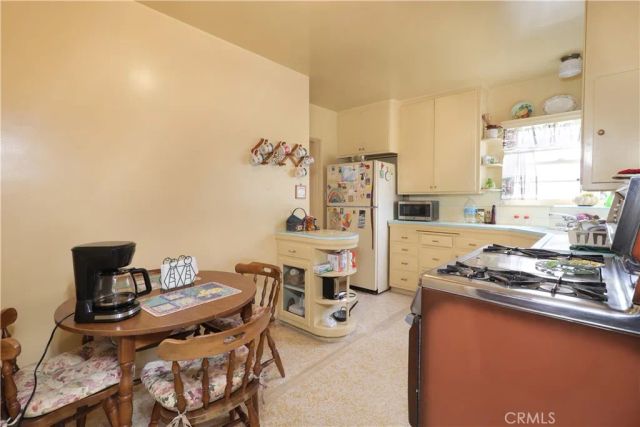 725 Hendricks, Montebello, CA 90640