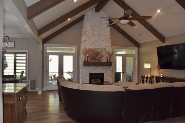 6901 S SCOTT BLVD, Columbia, MO 65203