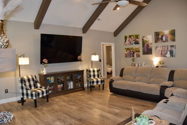 6901 S SCOTT BLVD, Columbia, MO 65203