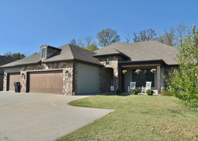 6901 S SCOTT BLVD, Columbia, MO 65203