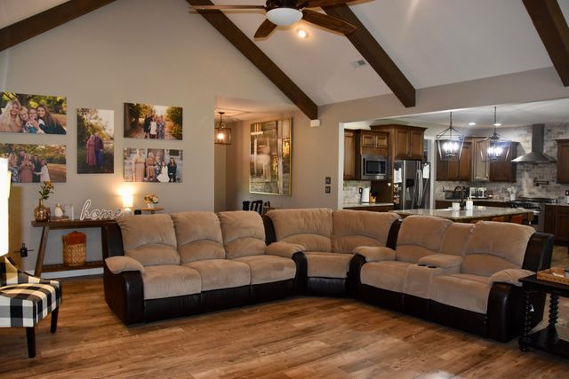 6901 S SCOTT BLVD, Columbia, MO 65203