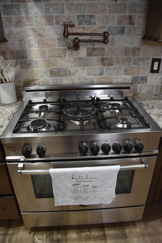 6901 S SCOTT BLVD, Columbia, MO 65203