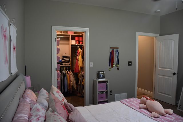 6901 S SCOTT BLVD, Columbia, MO 65203