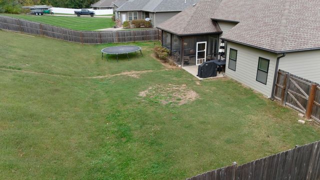 6901 S SCOTT BLVD, Columbia, MO 65203