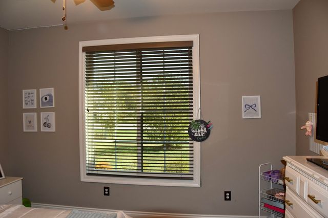 6901 S SCOTT BLVD, Columbia, MO 65203