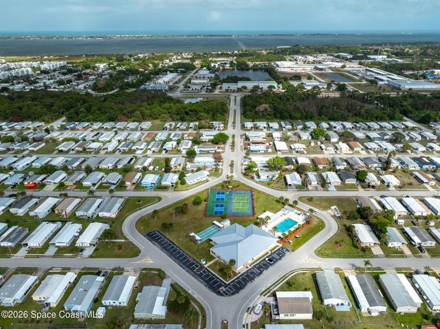1930 Live Oak Street NE, Palm Bay, FL 32905