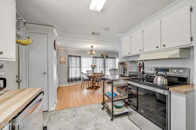 1930 Live Oak Street NE, Palm Bay, FL 32905