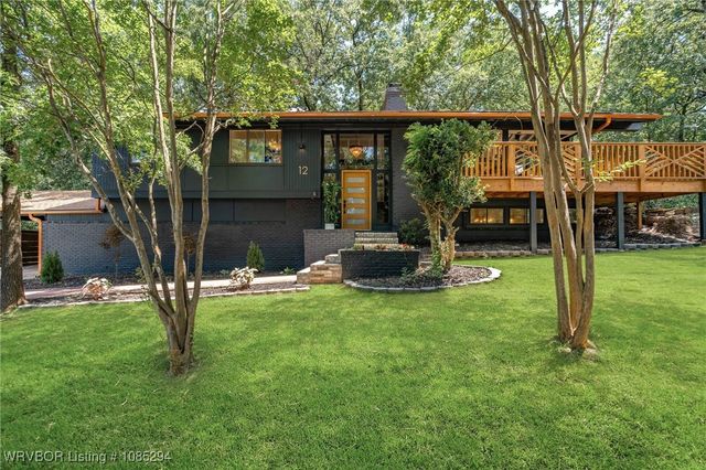 12 Carthage Circle, Fort Smith, AR 72901