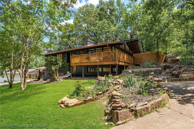 12 Carthage Circle, Fort Smith, AR 72901